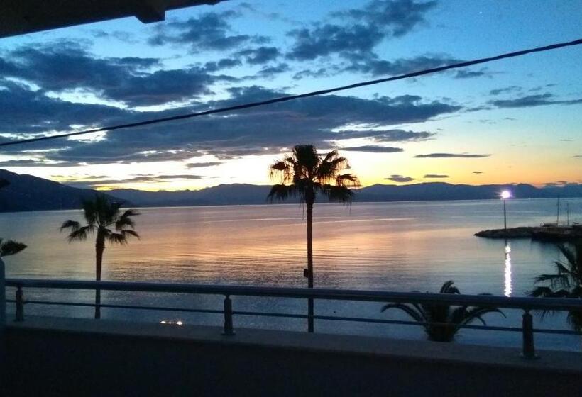 Номер Стандарт Вид на Море, Onar Corfu Aparts & Studios