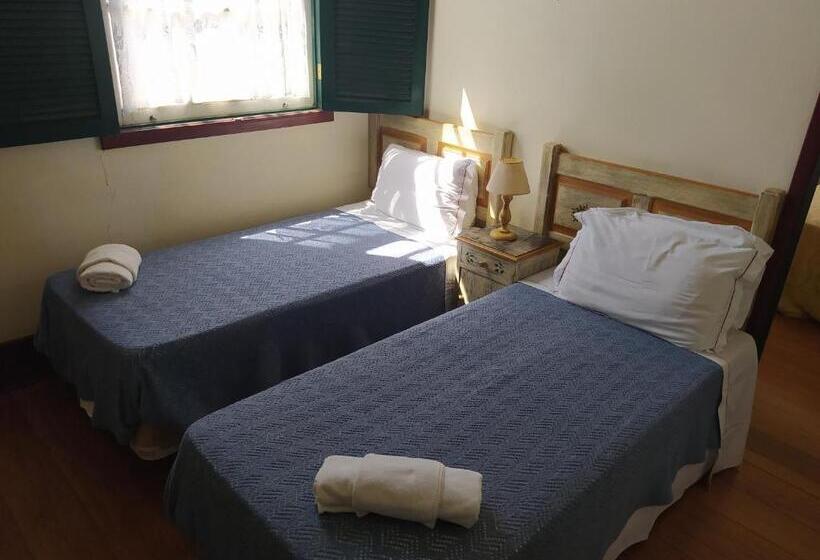 חדר סטנדרט לארבעה, Pousada Do Duque
