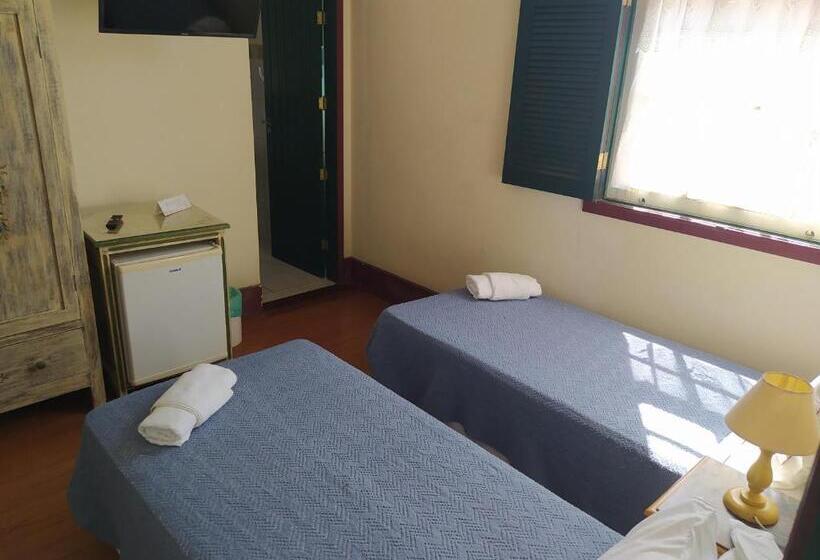 חדר סטנדרט לארבעה, Pousada Do Duque
