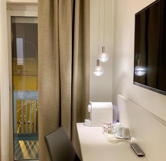 バルコニー付きデラックスルーム, Agora B&b Urban Relais