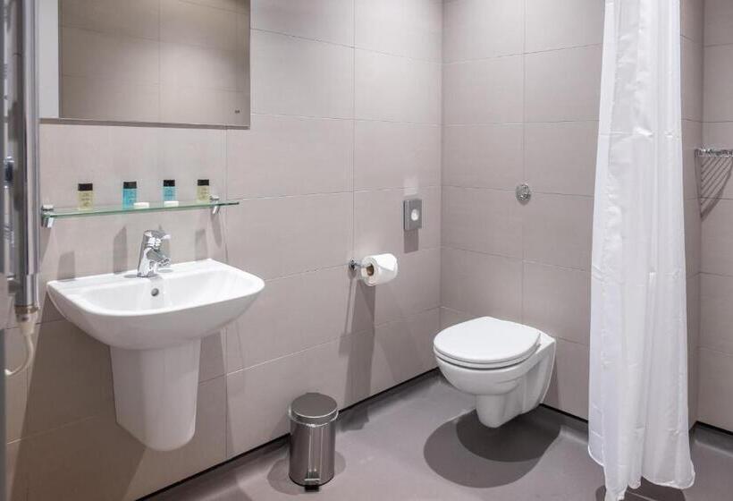 标准间, Elite Athlete Centre And