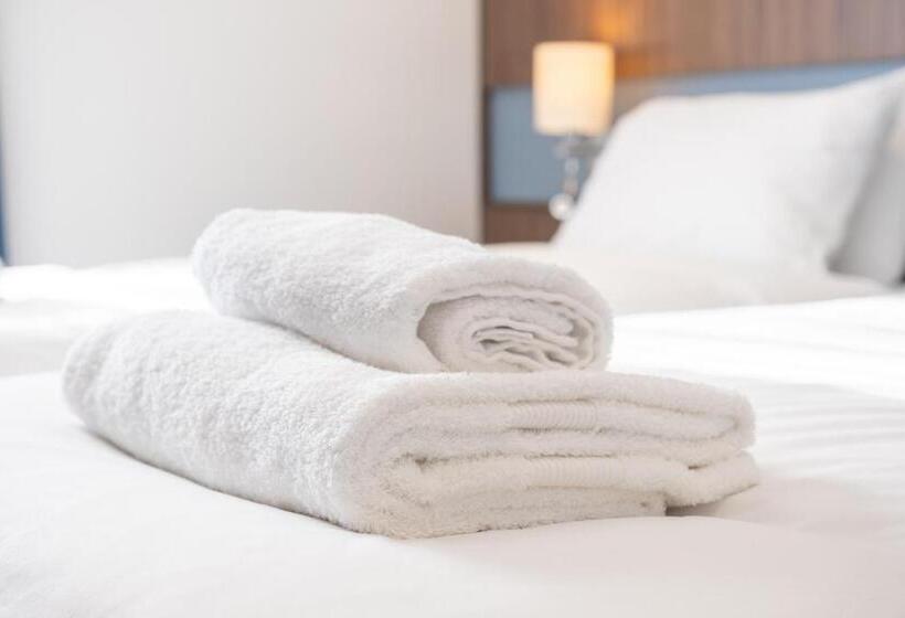 标准间, Elite Athlete Centre And