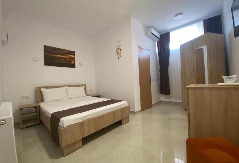 스탠다드 룸, Ema