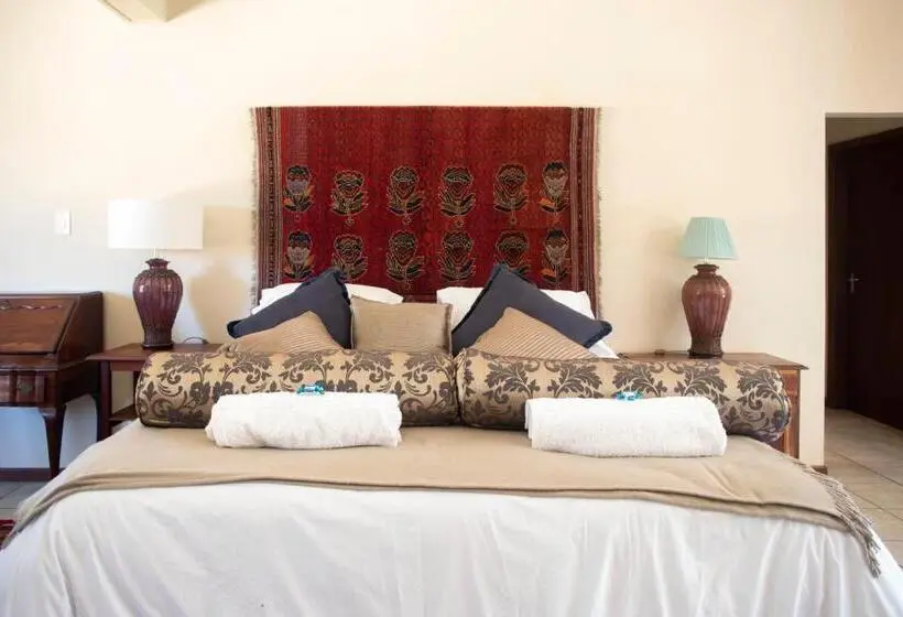 ファミリールーム, Antiqua Guest House