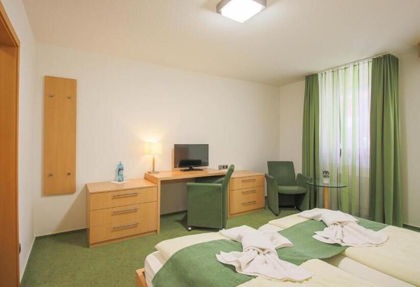 اتاق استاندارد سه نفره, Panorama Hotel Winterberg