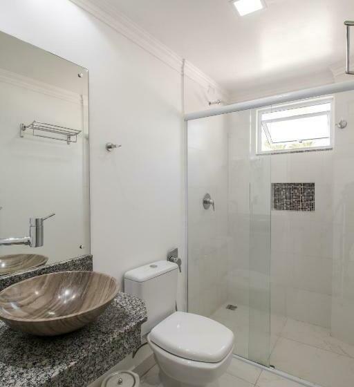 חדר סטנדרט לארבעה, Pousada Espindola