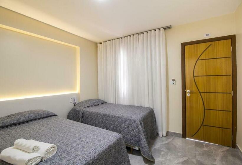 חדר סטנדרט לשלושה, Pousada Espindola