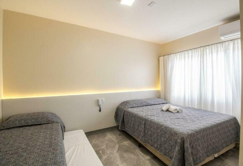 חדר סטנדרט לארבעה, Pousada Espindola