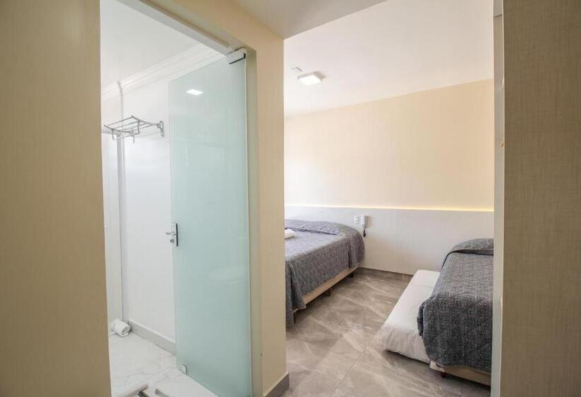 חדר סטנדרט לארבעה, Pousada Espindola