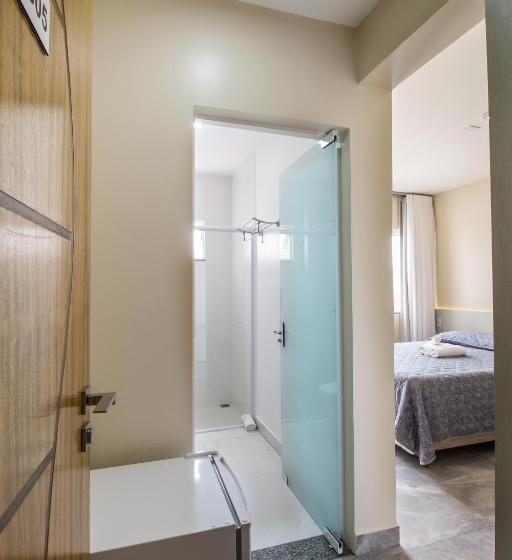 חדר סטנדרט לארבעה, Pousada Espindola