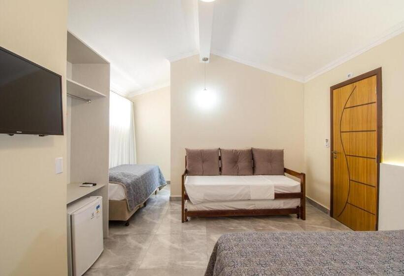 חדר משפחתי, Pousada Espindola