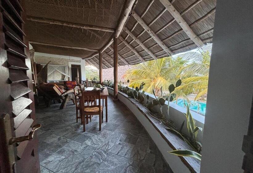 Семейный Номер, Villa Juliana