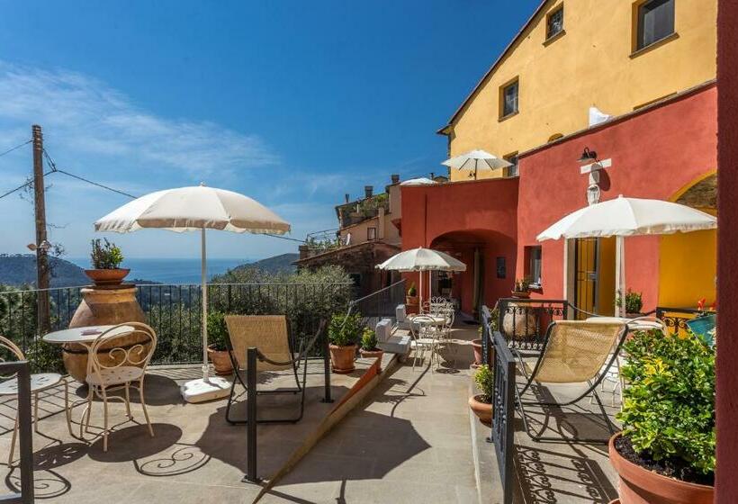 اتاق لوکس با بالکن, Angiolina's Farm