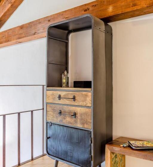 غرفة ديلوكس مطلّة علي البحر, Le Maestranze Deluxe Rooms