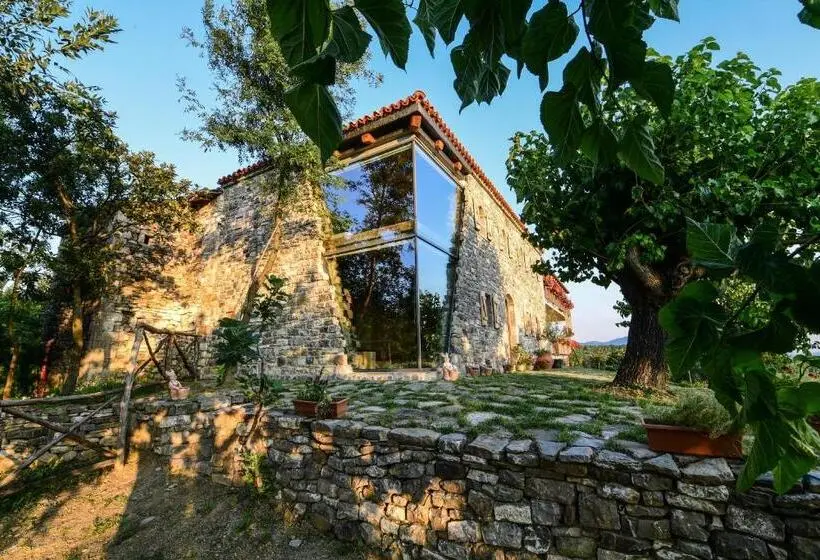 اتاق لوکس, Mrizi I Zanave Agroturizëm