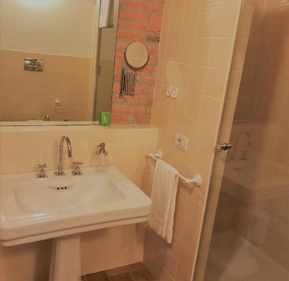 高级大房间, Il Contado  Room And Breakfast