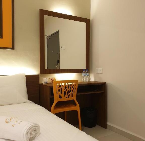 חדר סטנדרט, Ants