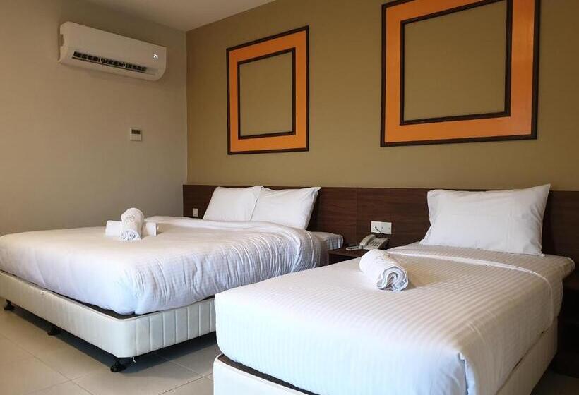 סוויטה משפחתית, Ants