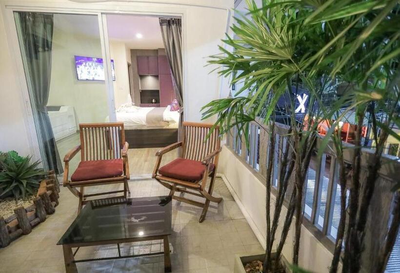 스위트, Anchan Hotel & Spa