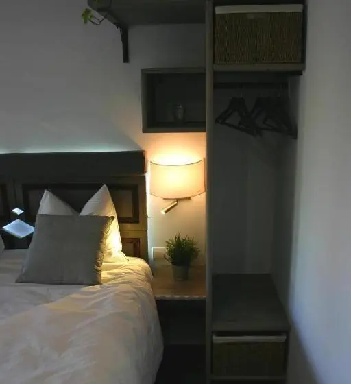 デラックスルーム, B&b Premium