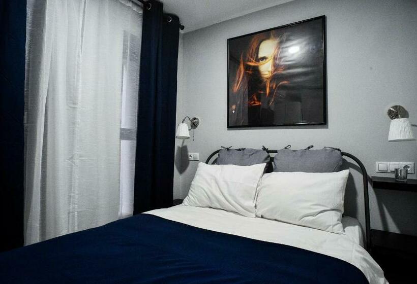 استودیو اجرایی, Heights Accommodation City Center