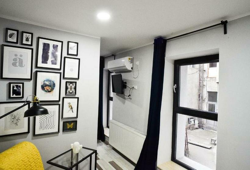 استودیو اجرایی, Heights Accommodation City Center