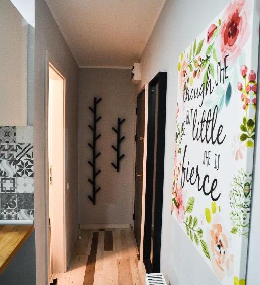 استودیو اجرایی, Heights Accommodation City Center