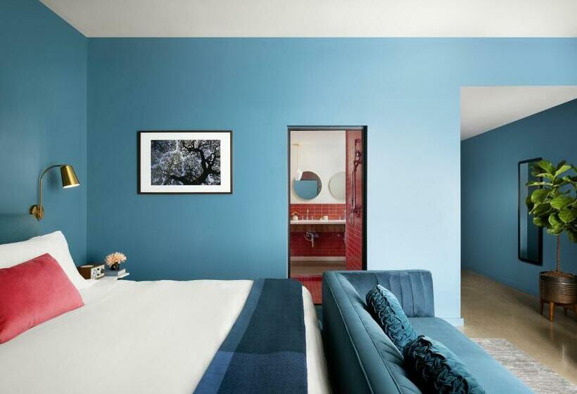 Люкс Вид на Сад, The Ruby