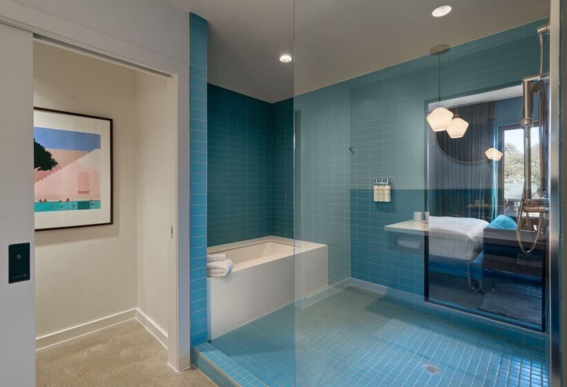 Люкс Вид на Сад, The Ruby