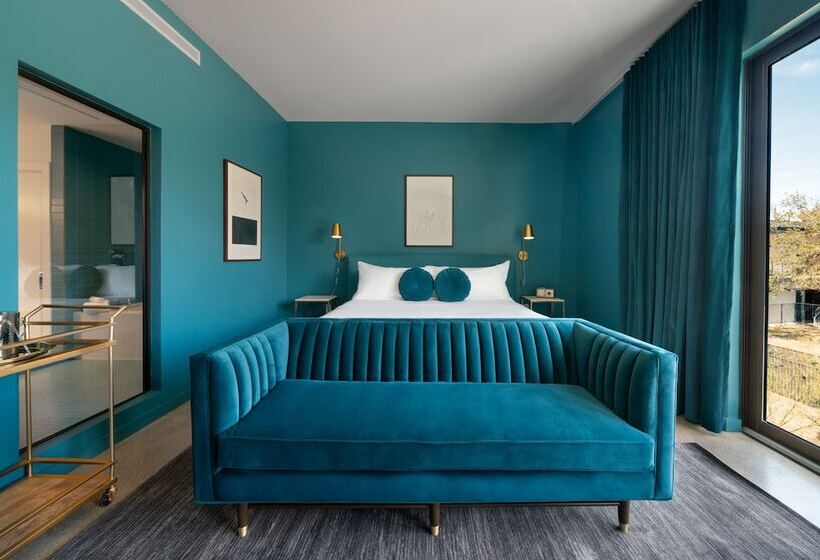 Люкс Вид на Сад, The Ruby