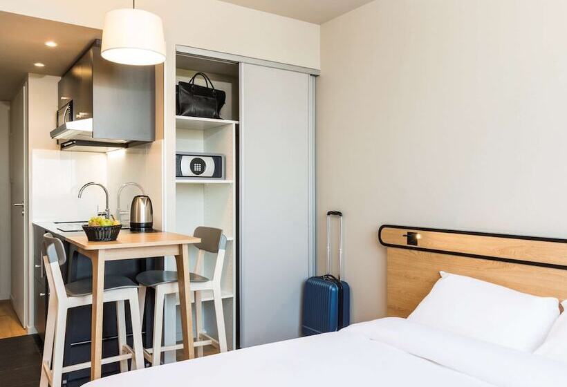Студия Стандарт, Aparthotel Adagio Access Palaiseau Saclay