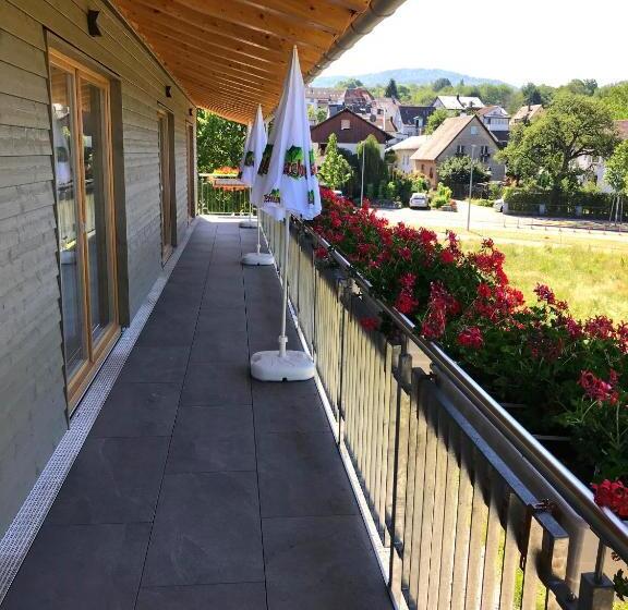 Quarto standart individual, Die Wein Bleibe