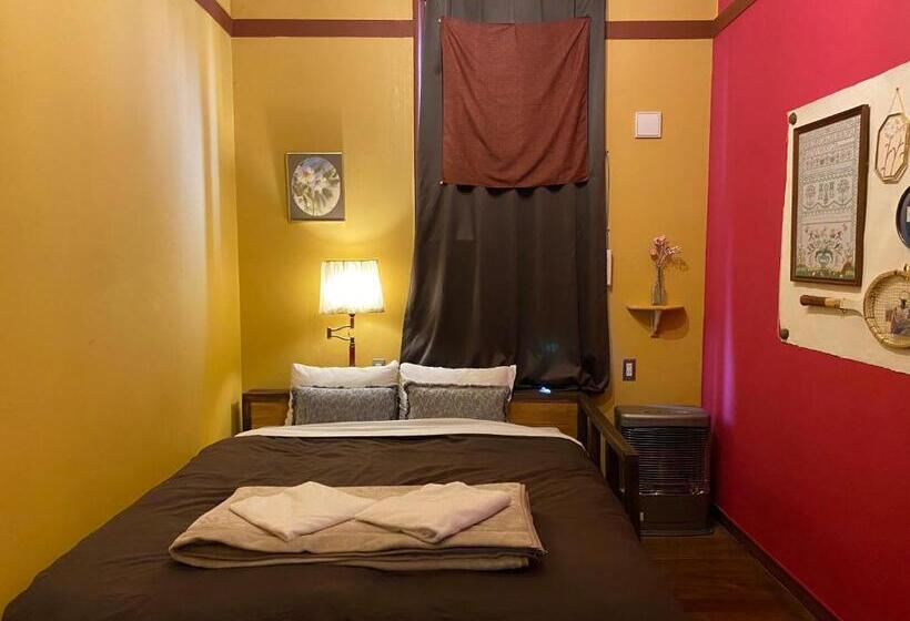 Quarto Estandar Banheiro Compartilhado, Little Barrel