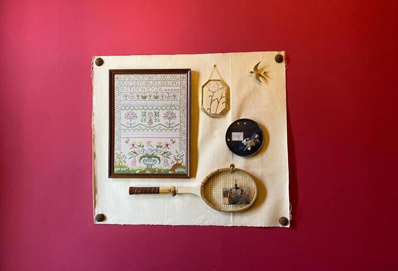 Quarto Estandar Banheiro Compartilhado, Little Barrel