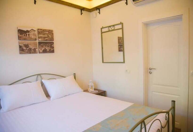 חדר סטנדרט, The Well House   Unesco