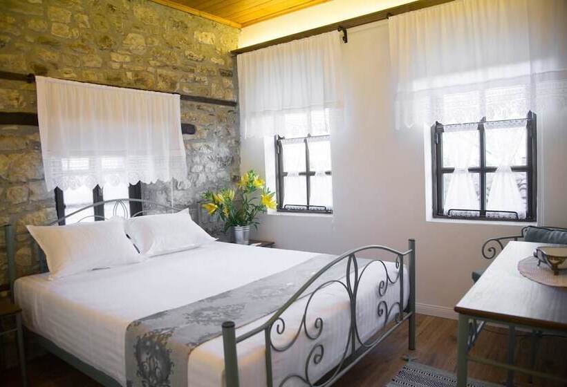 חדר סטנדרט, The Well House   Unesco