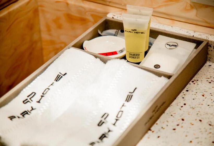 استودیو استاندارد با تخت کینگ, Park