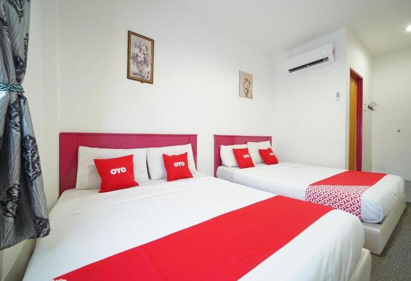 Family Suite, Saujana Ct View