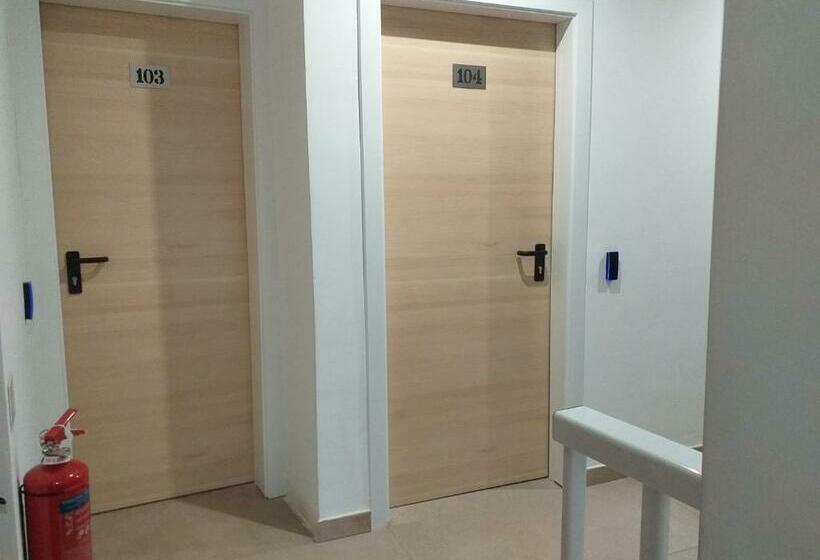 اتاق لوکس, Tj Boutique