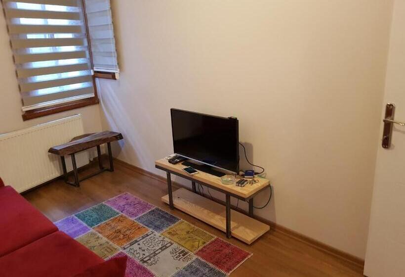 آپارتمان 1 خوابه, Linden Houses