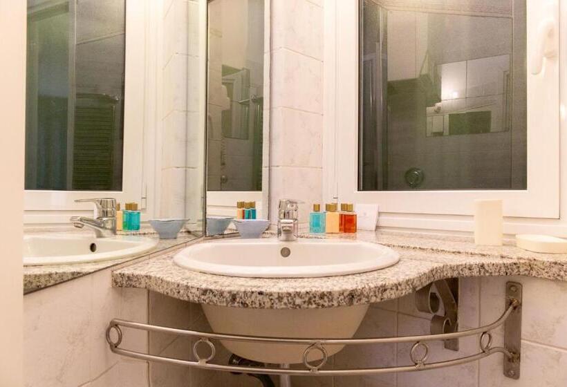 اتاق لوکس با چشمانداز دریا, Sea View Suites   Francamaria Rooms