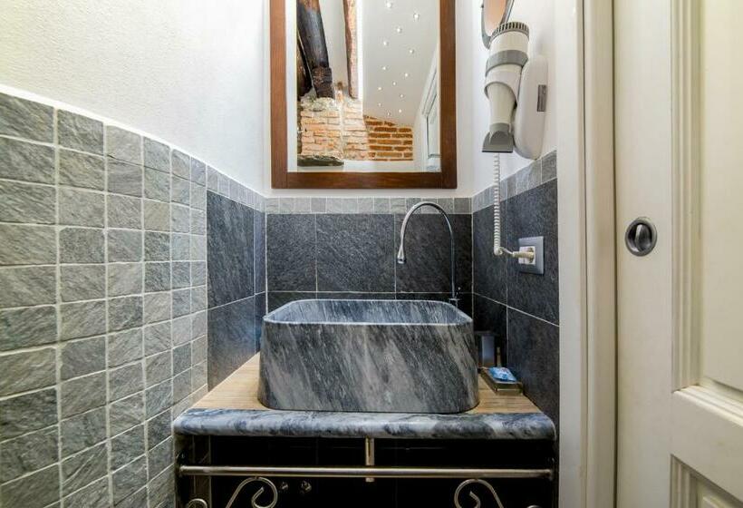 اتاق پریمیوم چهارنفره, Sea View Suites   Francamaria Rooms