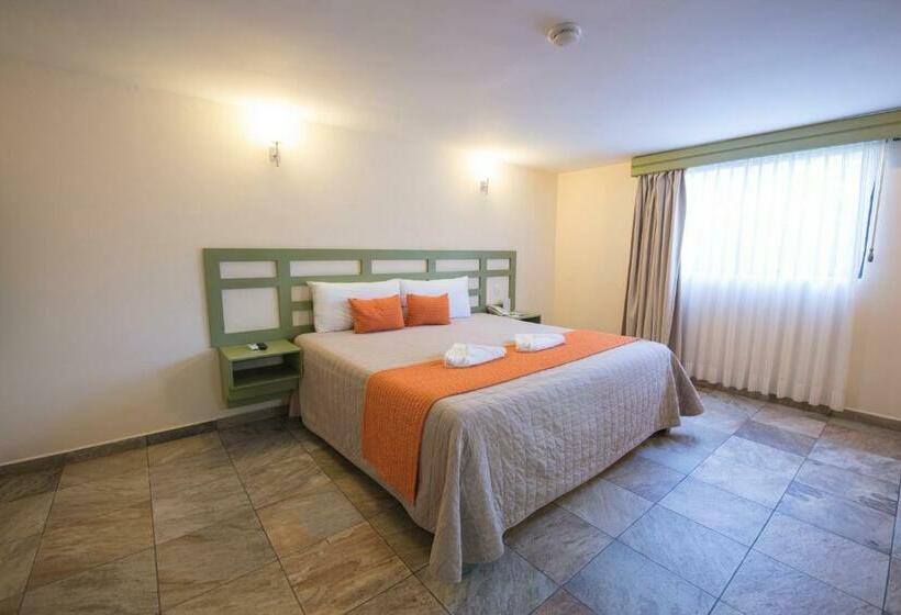 اتاق لوکس, Palace Inn