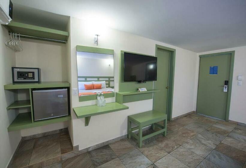 اتاق لوکس, Palace Inn