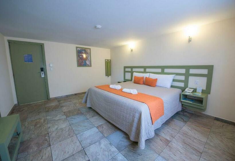 اتاق لوکس, Palace Inn