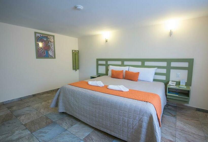 اتاق لوکس, Palace Inn