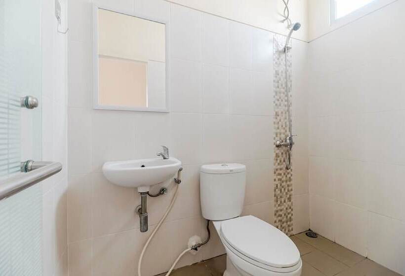 Номер Стандарт, Reddoorz Near Sriwijaya University Palembang 2