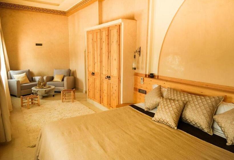 اتاق لوکس سه تخته, Riad Sbai Palace