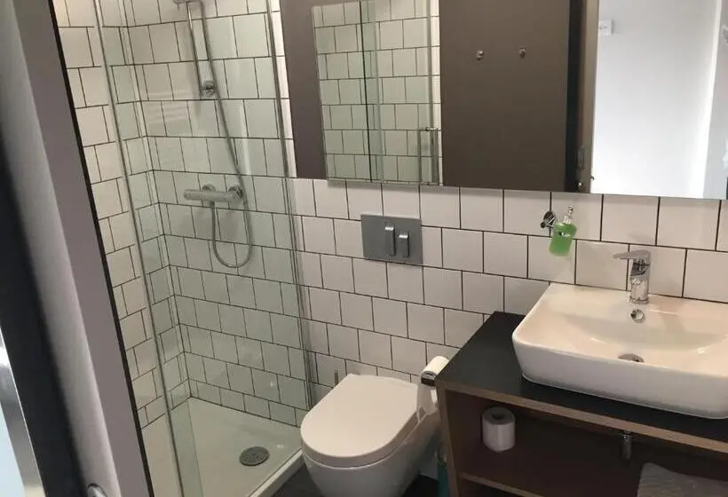 اتاق استاندارد, Accommodation Vitalis