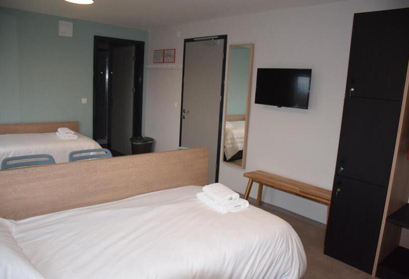 اتاق استاندارد سه نفره, Accommodation Vitalis